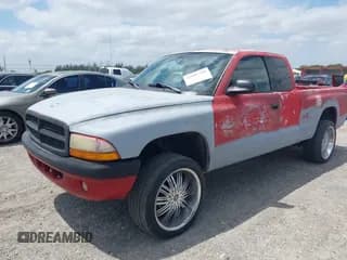 ✅ 2002 Dodge Dakota Sport • VIN: 1B7GL32X82S632091 • Lot: 42091290. Wystawiony na IAAI z przebiegiem 206 721 mil. Bezpłatny archiwum sprzedaży aukcyjnych z USA i szczegółowy raport historii pojazdu na DreamBid. Zdjęcie 2.
