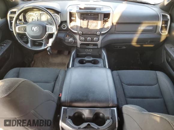 ✅ 2020 Ram 1500 Lone Star • VIN: 1C6RREFT9LN354416 • Лот: 84805225. Опубликован ранее на Copart с пробегом 137 725 миль. Бесплатный доступ к архиву аукционных продаж из США и подробный отчёт об истории автомобиля на DreamBid. Изображение 8.