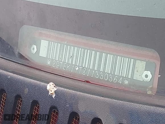 ✅ 2001 GMC Sierra 1500 SLE • VIN: 2GTEK19T811330364 • Лот: 42623366. Опубликован ранее на IAAI с пробегом 253 965 миль. Бесплатный доступ к архиву аукционных продаж из США и подробный отчёт об истории автомобиля на DreamBid. Изображение 9.