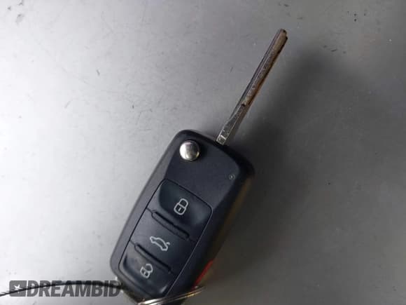 ✅ 2013 Volkswagen Jetta SE • VIN: 3VWDP7AJ7DM366924 • Lot: 42436154. Wystawiony na IAAI z przebiegiem 160 518 mil. Bezpłatny archiwum sprzedaży aukcyjnych z USA i szczegółowy raport historii pojazdu na DreamBid. Zdjęcie 11.