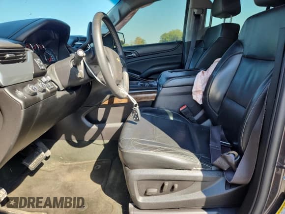 ✅ 2015 Chevrolet Tahoe LT • VIN: 1GNSKBKC5FR506442 • Lot: 91740365. Wystawiony na Copart z przebiegiem 144 026 mil. Bezpłatny archiwum sprzedaży aukcyjnych z USA i szczegółowy raport historii pojazdu na DreamBid. Zdjęcie 7.