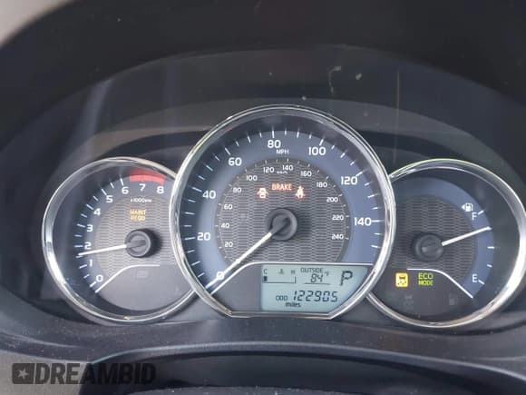 ✅ 2015 Toyota Corolla LE Eco • VIN: 5YFBPRHE3FP249268 • Lot: 42539339. Wystawiony na IAAI z przebiegiem 122 905 mil. Bezpłatny archiwum sprzedaży aukcyjnych z USA i szczegółowy raport historii pojazdu na DreamBid. Zdjęcie 7.