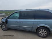 ✅ 2004 Chrysler Town & Country Limited • VIN: 2C8GP64L64R622887 • Лот: 42905959. Опубликован ранее на IAAI с пробегом 189 106 миль. Бесплатный доступ к архиву аукционных продаж из США и подробный отчёт об истории автомобиля на DreamBid. Изображение 15.