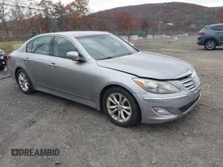 ✅ 2013 Hyundai Genesis 3.8L • VIN: KMHGC4DD9DU220452 • Lot: 43624385. Listed on IAAI with 139,738 mi. Free auction sales archive from the USA and detailed vehicle history report at DreamBid. Image 1.