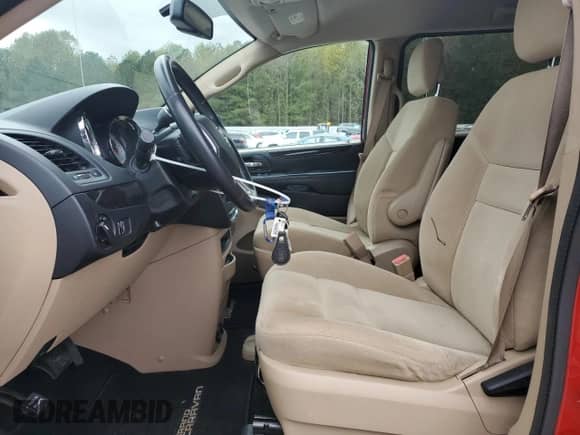 2015 Dodge Grand Caravan American Value с VIN 2C4RDGBG9FR642102, выставлен на аукционе Copart как лот 89868835 с пробегом 139 585 миль миль и Списание • Salvage title. История ставок и продаж доступна на DreamBid. Изображение 7.