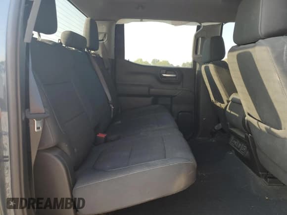 ✅ 2021 Chevrolet Silverado 1500 LT • VIN: 3GCUYDED9MG123469 • Lot: 69204014. Wystawiony na Copart z przebiegiem 56 840 mil. Bezpłatny archiwum sprzedaży aukcyjnych z USA i szczegółowy raport historii pojazdu na DreamBid. Zdjęcie 10.