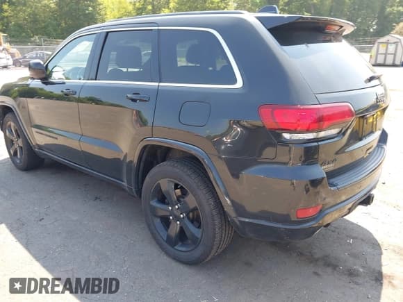 ✅ 2015 Jeep Grand Cherokee Altitude • VIN: 1C4RJFAG9FC853359 • Лот: 42983549. Опубликован ранее на IAAI с пробегом 211 543 миль. Бесплатный доступ к архиву аукционных продаж из США и подробный отчёт об истории автомобиля на DreamBid. Изображение 3.
