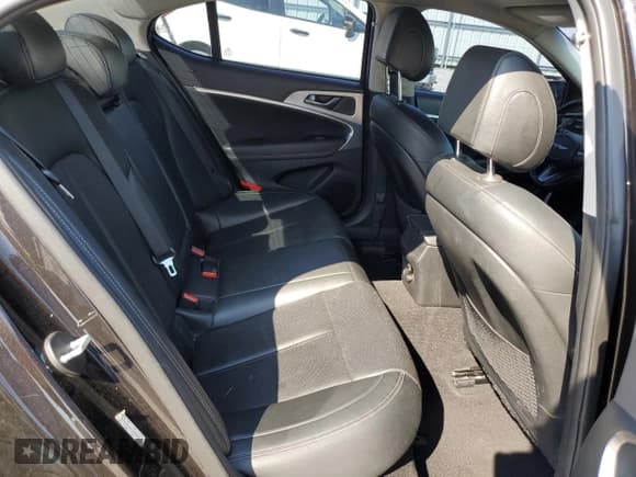 ✅ 2019 Genesis G70 Sport • VIN: KMTG24LA3KU026884 • Lot: 80513835. Listed on Copart with 114,689 mi. Free auction sales archive from the USA and detailed vehicle history report at DreamBid. Image 10.