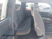 ✅ 2003 GMC Sierra 1500 SLE • VIN: 2GTEC19V231331754 • Лот: 42991538. Опубликован ранее на IAAI с пробегом 325 484 миль. Бесплатный доступ к архиву аукционных продаж из США и подробный отчёт об истории автомобиля на DreamBid. Изображение 8.