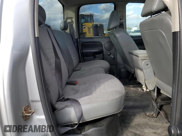 ✅ 2004 Dodge 2500 ST • VIN: 3D7KA28D54G158737 • Lot: 48413295. Wystawiony na Copart z przebiegiem 179 401 mil. Bezpłatny archiwum sprzedaży aukcyjnych z USA i szczegółowy raport historii pojazdu na DreamBid. Zdjęcie 10.