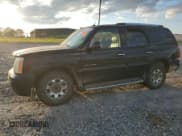 ✅ 2004 Cadillac Escalade • VIN: 1GYEK63N34R255473 • Lot: 73475414. Wystawiony na Copart z przebiegiem Nie podano. Bezpłatny archiwum sprzedaży aukcyjnych z USA i szczegółowy raport historii pojazdu na DreamBid. Zdjęcie 1.