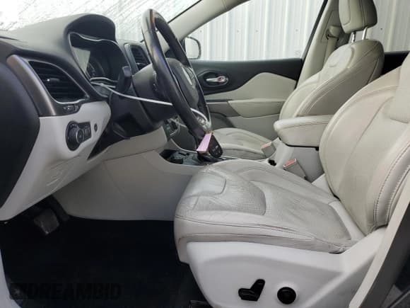 ✅ 2020 Jeep Cherokee Lux • VIN: 1C4PJMLX0LD640671 • Lot: 51362365. Listed on Copart with 144,819 mi. Free auction sales archive from the USA and detailed vehicle history report at DreamBid. Image 7.