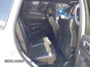 ✅ 2019 Jeep Grand Cherokee Upland • VIN: 1C4RJFAG4KC566506 • Lot: 42355720. Listed on IAAI with 127,141 mi. Free auction sales archive from the USA and detailed vehicle history report at DreamBid. Image 8.