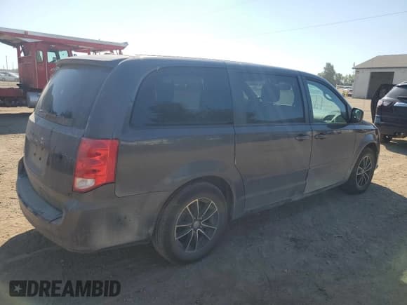 ✅ 2017 Dodge Grand Caravan SE • VIN: 2C4RDGBG6HR678655 • Lot: 70024425. Wystawiony na Copart z przebiegiem 156 601 mil. Bezpłatny archiwum sprzedaży aukcyjnych z USA i szczegółowy raport historii pojazdu na DreamBid. Zdjęcie 3.