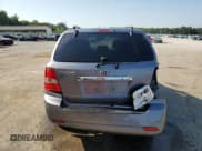 ✅ 2008 Kia Sorento LX • VIN: KNDJD735485774713 • Lot: 69378155. Wystawiony na Copart z przebiegiem 83 436 mil. Bezpłatny archiwum sprzedaży aukcyjnych z USA i szczegółowy raport historii pojazdu na DreamBid. Zdjęcie 6.