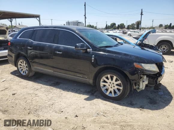 ✅ 2014 Lincoln MKT • VIN: 2LMHJ5NK6EBL53288 • Лот: 67200765. Опубликован ранее на Copart с пробегом 256 125 миль. Бесплатный доступ к архиву аукционных продаж из США и подробный отчёт об истории автомобиля на DreamBid. Изображение 4.