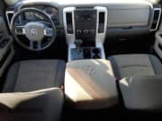 ✅ 2010 Dodge 1500 SLT • VIN: 1D7RV1GP3AS118900 • Lot: 44596435. Wystawiony na Copart z przebiegiem 142 237 mil. Bezpłatny archiwum sprzedaży aukcyjnych z USA i szczegółowy raport historii pojazdu na DreamBid. Zdjęcie 8.