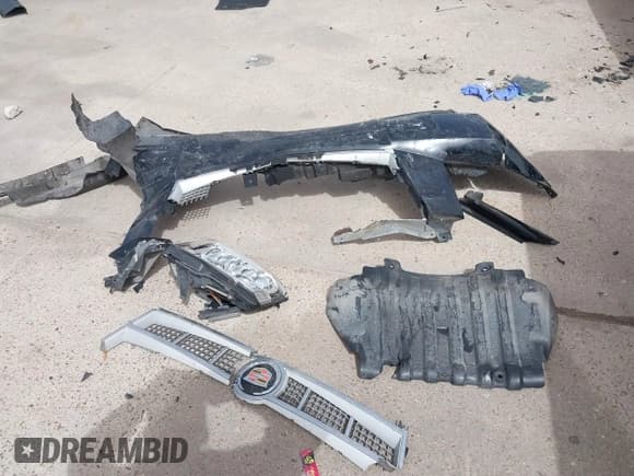 ✅ 2013 Cadillac Escalade ESV Platinum Edition • VIN: 1GYS3KEF4DR222867 • Лот: 41784252. Опубликован ранее на IAAI с пробегом 61 673 миль. Бесплатный доступ к архиву аукционных продаж из США и подробный отчёт об истории автомобиля на DreamBid. Изображение 20.