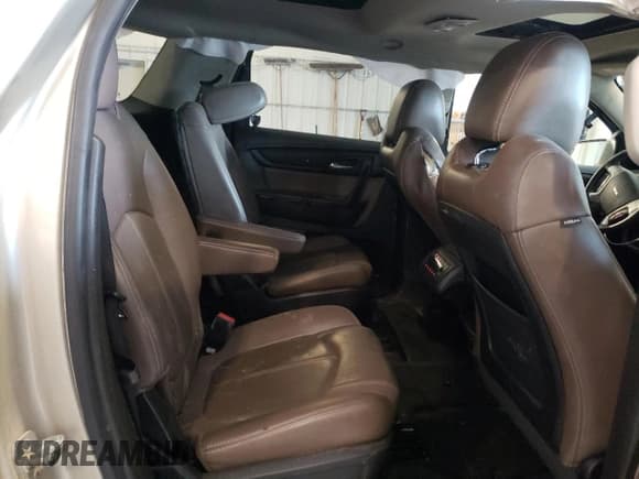 ✅ 2016 GMC Acadia SLT • VIN: 1GKKVRKDXGJ132545 • Lot: 70685355. Wystawiony na Copart z przebiegiem 111 249 mil. Bezpłatny archiwum sprzedaży aukcyjnych z USA i szczegółowy raport historii pojazdu na DreamBid. Zdjęcie 11.