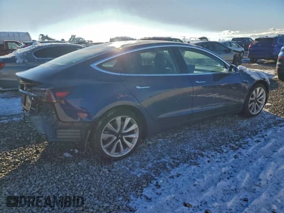 ✅ 2020 Tesla Model 3 Long Range • VIN: 5YJ3E1EB9LF801322 • Lot: 95181135. Listed on Copart with 73,207 mi. Free auction sales archive from the USA and detailed vehicle history report at DreamBid. Image 3.