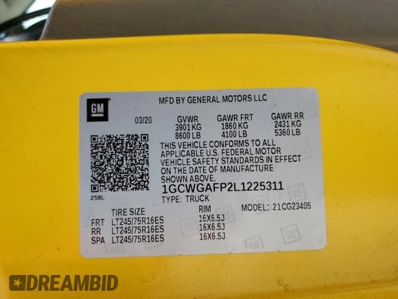 ✅ 2020 Chevrolet Express Cargo • VIN: 1GCWGAFP2L1225311 • Lot: 67406355. Wystawiony na Copart z przebiegiem 87 493 mil. Bezpłatny archiwum sprzedaży aukcyjnych z USA i szczegółowy raport historii pojazdu na DreamBid. Zdjęcie 13.