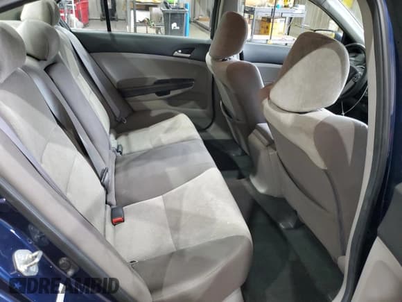 ✅ 2010 Honda Accord LX • VIN: 1HGCP2F37AA085731 • Лот: 86629485. Опубликован ранее на Copart с пробегом 81 546 миль. Бесплатный доступ к архиву аукционных продаж из США и подробный отчёт об истории автомобиля на DreamBid. Изображение 10.