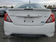 ✅ 2015 Nissan Versa S Plus • VIN: 3N1CN7AP7FL817595 • Лот: 92404045. Опубликован ранее на Copart с пробегом 59 636 миль. Бесплатный доступ к архиву аукционных продаж из США и подробный отчёт об истории автомобиля на DreamBid. Изображение 6.