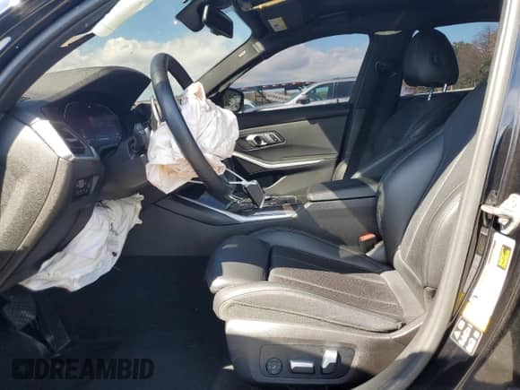 2022 BMW 3 Series 330i xDrive z VIN 3MW5R7J05N8C70306, wystawiony jako Copart lot #71299635 z przebiegiem 42 128 mil mil oraz Szkoda całkowita • Salvage title. Historia ofert i sprzedaży dostępna na DreamBid. Obrazek 7.