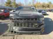 2021 Chevrolet Silverado 1500 Custom z VIN 1GCRYBEH6MZ123989, wystawiony jako Copart lot #76404484 z przebiegiem 73 731 mil mil oraz Szkoda całkowita • Salvage title. Historia ofert i sprzedaży dostępna na DreamBid. Obrazek 5.