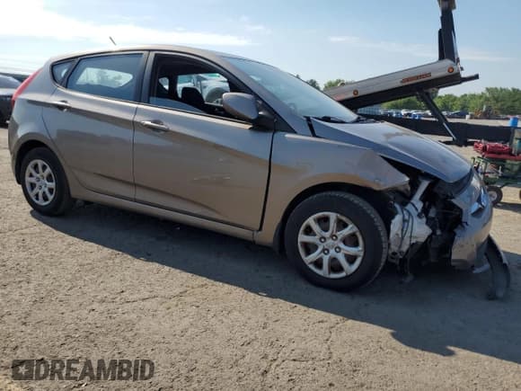 ✅ 2012 Hyundai Accent GS • VIN: KMHCT5AE0CU047209 • Лот: 59225884. Опубликован ранее на Copart с пробегом 93 807 миль. Бесплатный доступ к архиву аукционных продаж из США и подробный отчёт об истории автомобиля на DreamBid. Изображение 4.