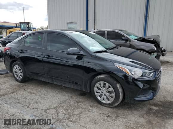 2022 Hyundai Accent SEL z VIN 3KPC24A6XNE168051, wystawiony jako Copart lot #42149544 z przebiegiem 28 971 mil mil oraz . Historia ofert i sprzedaży dostępna na DreamBid. Obrazek 4.