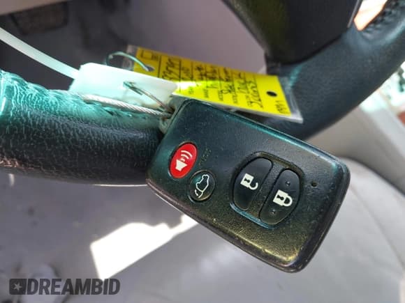 ✅ 2010 Toyota Highlander Limited • VIN: 5TDYK3EH7AS008172 • Lot: 42649601. Wystawiony na IAAI z przebiegiem 143 426 mil. Bezpłatny archiwum sprzedaży aukcyjnych z USA i szczegółowy raport historii pojazdu na DreamBid. Zdjęcie 11.