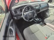 ✅ 2012 Toyota Tacoma • VIN: 5TFNX4CN0CX010412 • Лот: 87023135. Опубликован ранее на Copart с пробегом 152 376 миль. Бесплатный доступ к архиву аукционных продаж из США и подробный отчёт об истории автомобиля на DreamBid. Изображение 8.