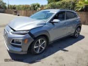 ✅ 2018 Hyundai Kona Limited • VIN: KM8K33A59JU154031 • Лот: 59449424. Опубликован ранее на Copart с пробегом 45 894 миль. Бесплатный доступ к архиву аукционных продаж из США и подробный отчёт об истории автомобиля на DreamBid. Изображение 1.