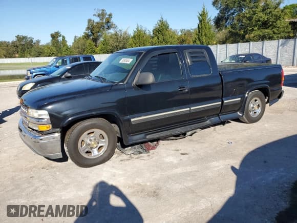 ✅ 1999 Chevrolet Silverado 1500 LS • VIN: 2GCEC19V7X1145729 • Lot: 76393484. Wystawiony na Copart z przebiegiem 257 080 mil. Bezpłatny archiwum sprzedaży aukcyjnych z USA i szczegółowy raport historii pojazdu na DreamBid. Zdjęcie 1.