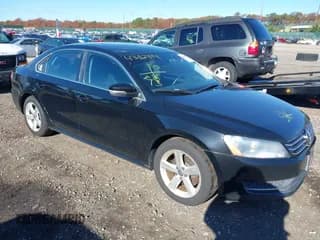 ✅ 2013 Volkswagen Passat SE • VIN: 1VWBP7A34DC015043 • Лот: 43612344. Опубликован ранее на IAAI с пробегом 179 097 миль. Бесплатный доступ к архиву аукционных продаж из США и подробный отчёт об истории автомобиля на DreamBid. Изображение 1.