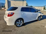 ✅ 2009 Toyota Matrix S • VIN: 2T1KE40E69C012539 • Лот: 94595975. Опубликован ранее на Copart с пробегом Не указан. Бесплатный доступ к архиву аукционных продаж из США и подробный отчёт об истории автомобиля на DreamBid. Изображение 3.