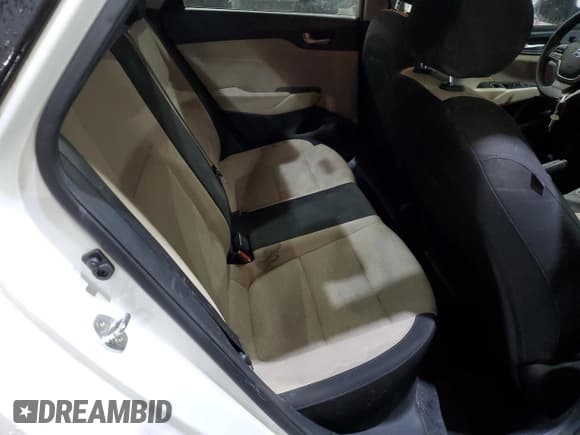 ✅ 2018 Hyundai Accent SE • VIN: 3KPC24A35JE018476 • Лот: 79260664. Опубликован ранее на Copart с пробегом 100 446 миль. Бесплатный доступ к архиву аукционных продаж из США и подробный отчёт об истории автомобиля на DreamBid. Изображение 10.