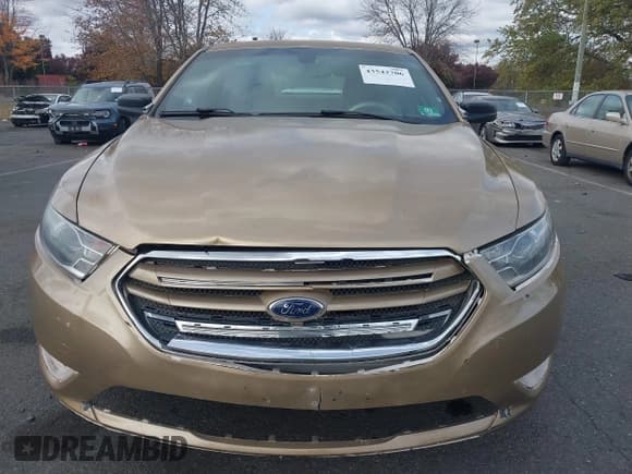 ✅ 2015 Ford Police Interceptor • VIN: 1FAHP2MK5FG178529 • Lot: 43542706. Wystawiony na IAAI z przebiegiem 229 247 mil. Bezpłatny archiwum sprzedaży aukcyjnych z USA i szczegółowy raport historii pojazdu na DreamBid. Zdjęcie 6.