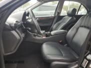 ✅ 2006 Mercedes-Benz C 280 Luxury • VIN: WDBRF92H76F741781 • Lot: 84578495. Wystawiony na Copart z przebiegiem 171 924 mil. Bezpłatny archiwum sprzedaży aukcyjnych z USA i szczegółowy raport historii pojazdu na DreamBid. Zdjęcie 7.