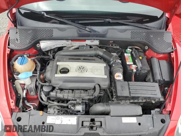 ✅ 2012 Volkswagen Beetle Turbo • VIN: 3VW467AT7CM649911 • Lot: 76279714. Listed on Copart with 117,326 mi. Free auction sales archive from the USA and detailed vehicle history report at DreamBid. Image 11.