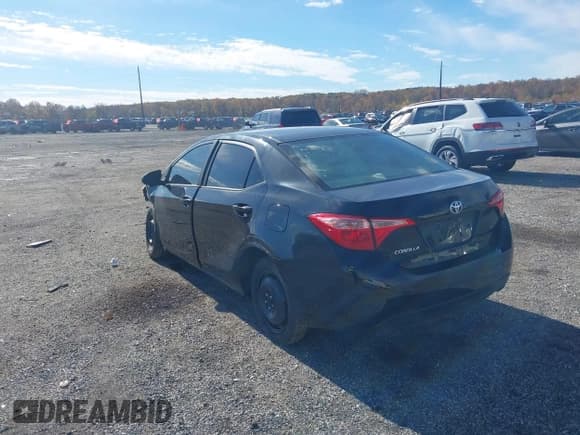 ✅ 2019 Toyota Corolla SE • VIN: 2T1BURHE7KC125152 • Lot: 43586362. Listed on IAAI with 176,664 mi. Free auction sales archive from the USA and detailed vehicle history report at DreamBid. Image 3.