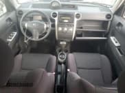 ✅ 2005 Scion xB • VIN: JTLKT324850195956 • Лот: 92087585. Опубликован ранее на Copart с пробегом Не указан. Бесплатный доступ к архиву аукционных продаж из США и подробный отчёт об истории автомобиля на DreamBid. Изображение 8.