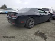 ✅ 2019 Dodge Challenger R/T • VIN: 2C3CDZBT1KH501334 • Lot: 39406434. Wystawiony na Copart z przebiegiem 63 005 mil. Bezpłatny archiwum sprzedaży aukcyjnych z USA i szczegółowy raport historii pojazdu na DreamBid. Zdjęcie 3.