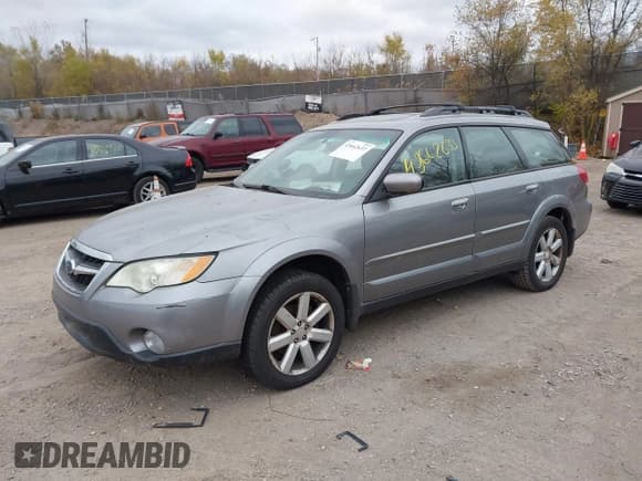✅ 2008 Subaru Outback Limited • VIN: 4S4BP62CX87317314 • Лот: 43662633. Опубликован ранее на IAAI с пробегом 196 711 миль. Бесплатный доступ к архиву аукционных продаж из США и подробный отчёт об истории автомобиля на DreamBid. Изображение 2.