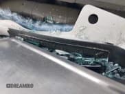 ✅ 2006 Toyota Tundra SR5 • VIN: 5TBET341X6S552427 • Lot: 43393544. Listed on IAAI with 341,757 mi. Free auction sales archive from the USA and detailed vehicle history report at DreamBid. Image 9.