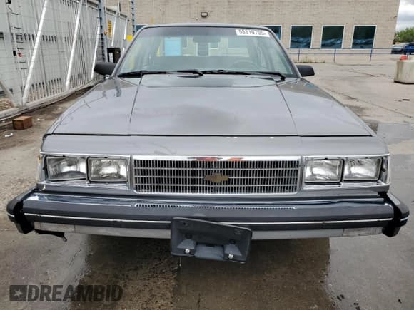 ✅ 1986 Chevrolet Celebrity • VIN: 1G1AW19R2G6204132 • Лот: 58819705. Опубликован ранее на Copart с пробегом 63 184 миль. Бесплатный доступ к архиву аукционных продаж из США и подробный отчёт об истории автомобиля на DreamBid. Изображение 5.