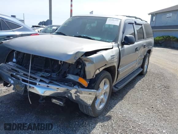 2000 Chevrolet Suburban LT с VIN 3GNFK16T7YG129363, выставлен на аукционе IAAI как лот 41586348 с пробегом 150 111 миль миль и . История ставок и продаж доступна на DreamBid. Изображение 6.