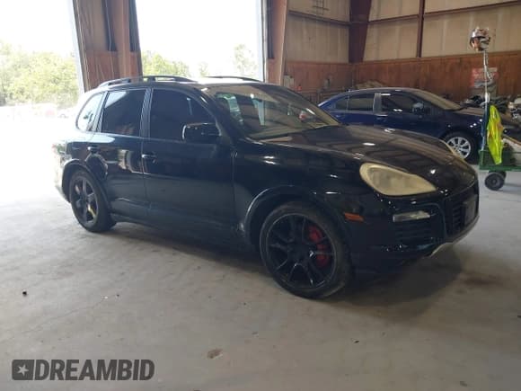 ✅ 2009 Porsche Cayenne GTS • VIN: WP1AD29P49LA60300 • Lot: 42848611. Wystawiony na IAAI z przebiegiem Nie podano. Bezpłatny archiwum sprzedaży aukcyjnych z USA i szczegółowy raport historii pojazdu na DreamBid. Zdjęcie 1.