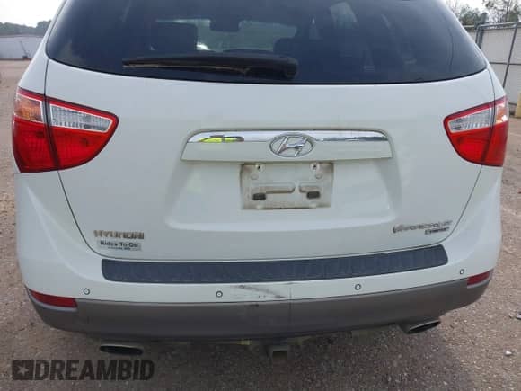 2011 Hyundai Veracruz GLS с VIN KM8NU4CC1BU173220, выставлен на аукционе IAAI как лот 41776587 с пробегом 281 246 миль миль и . История ставок и продаж доступна на DreamBid. Изображение 15.